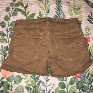women’s American Eagle shorts